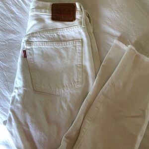 Levi’s Highwaisted 501s